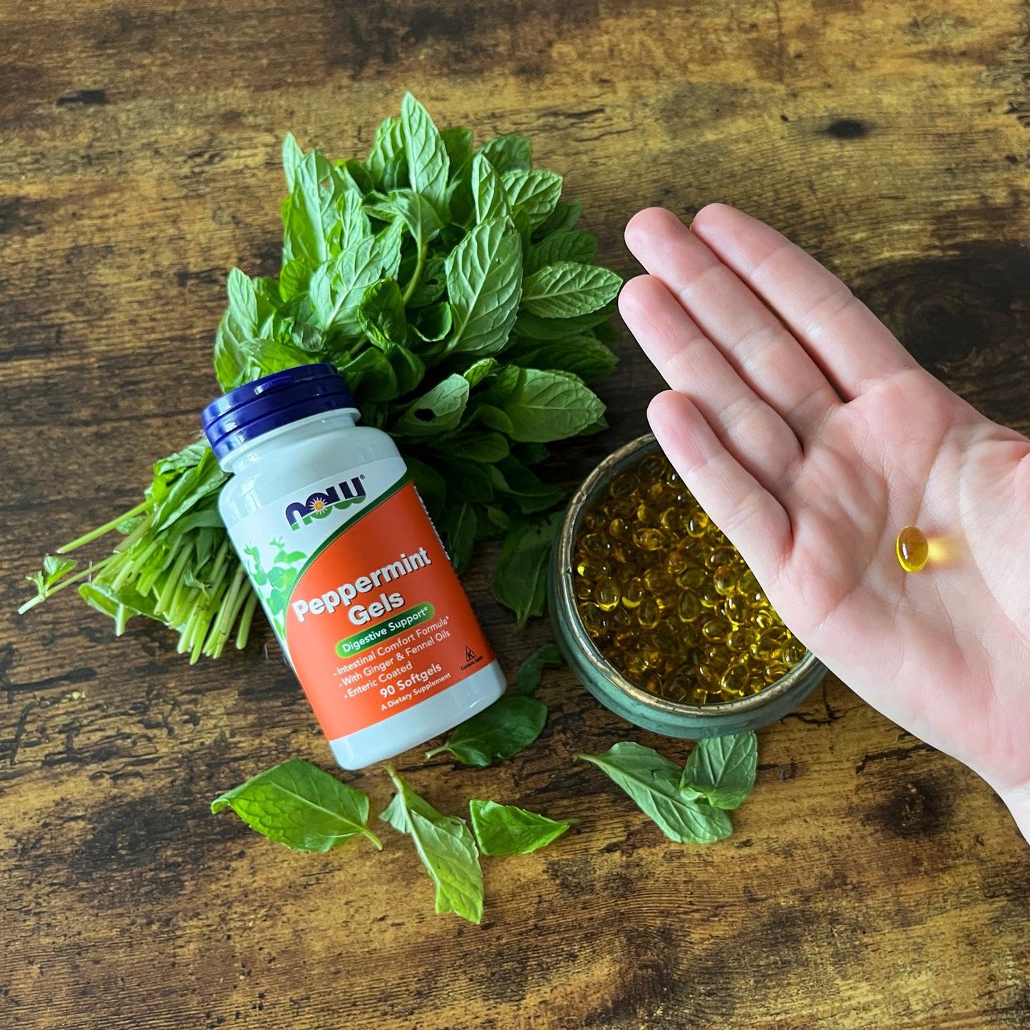 NOW Foods Supplements, Peppermint Gels with Ginger & Fennel Oils, Enteric Coated, Digestive Support*, 90 Softgels