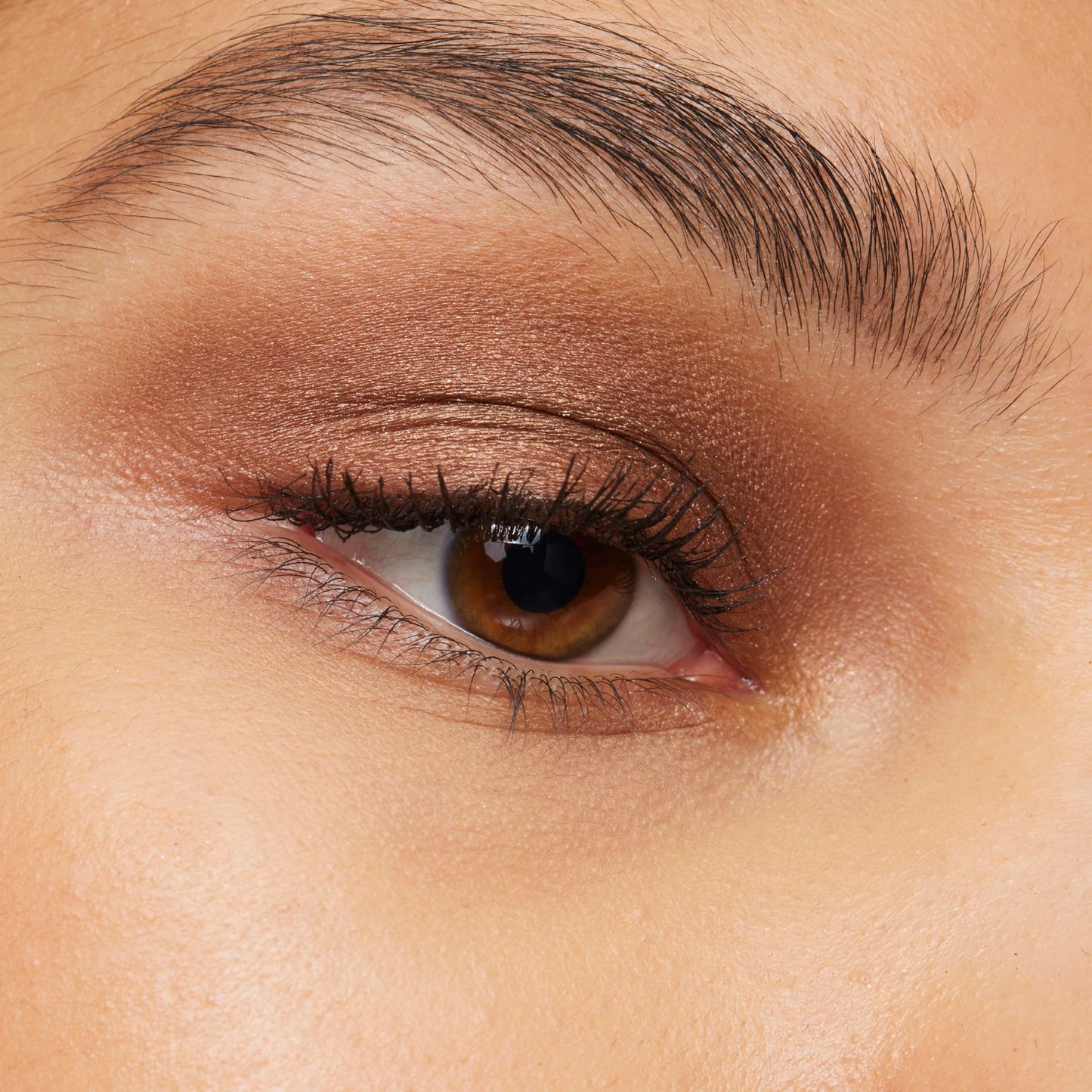 L'Oreal Paris Makeup Le Shadow Stick Eyeshadow, Blendable, Smudge-Resistant, Cream Eyeshadow, Magnetic Bronze, 0.05 Oz